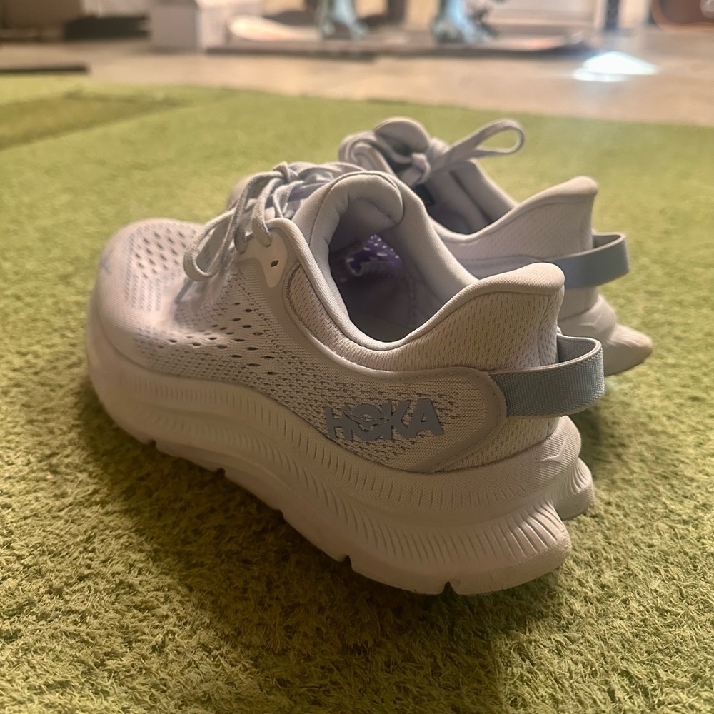 Light Purple Hoka Kawana running shoes